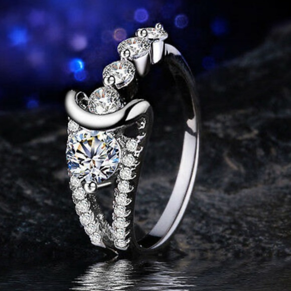 Jewelry - 925 sterling silver Creative Round Cut Sapphire